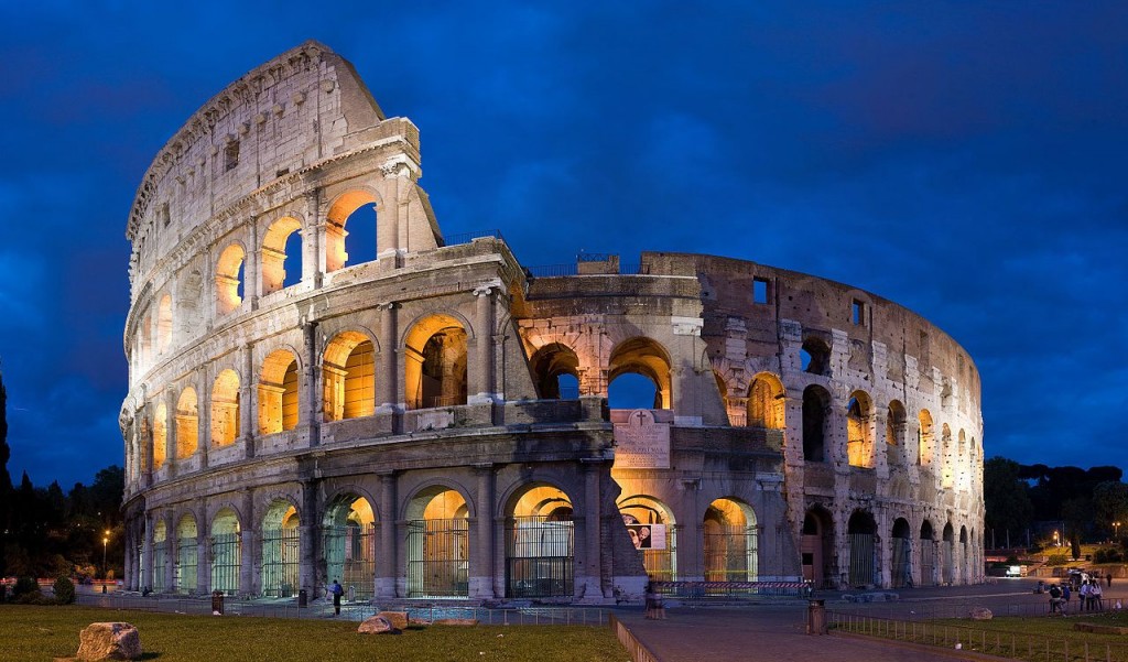 Coliseo. David Iliff cc-by-sa 3.0