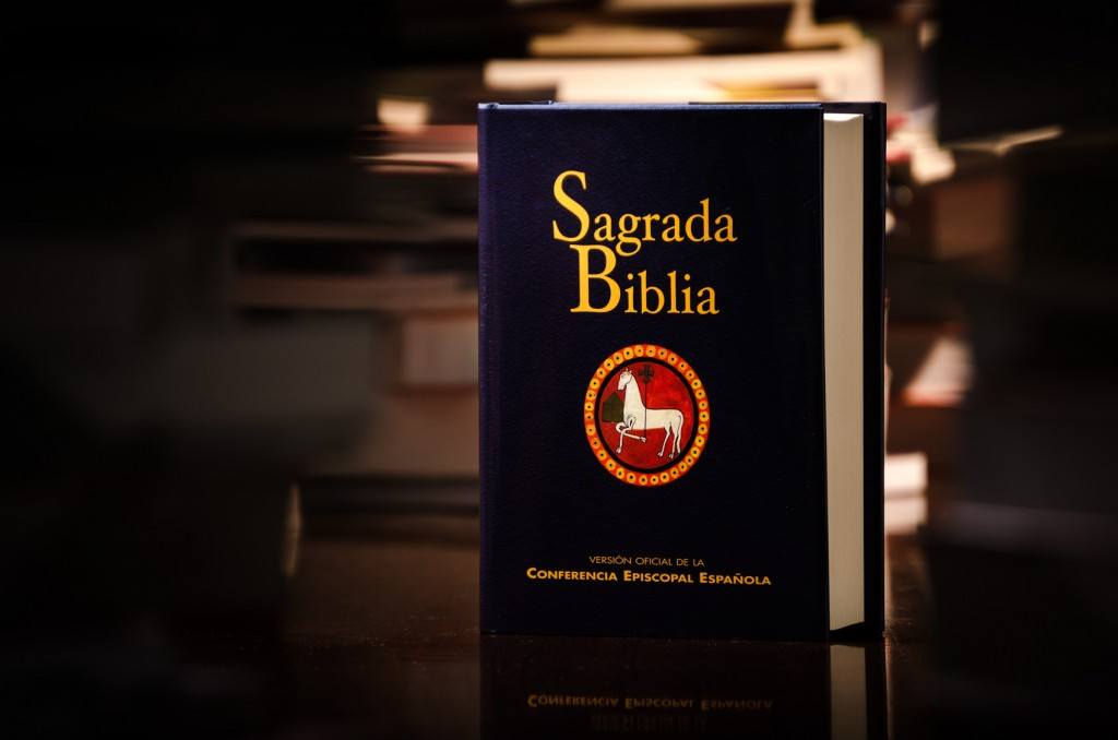 La Sagrada Biblia de Librería Betel