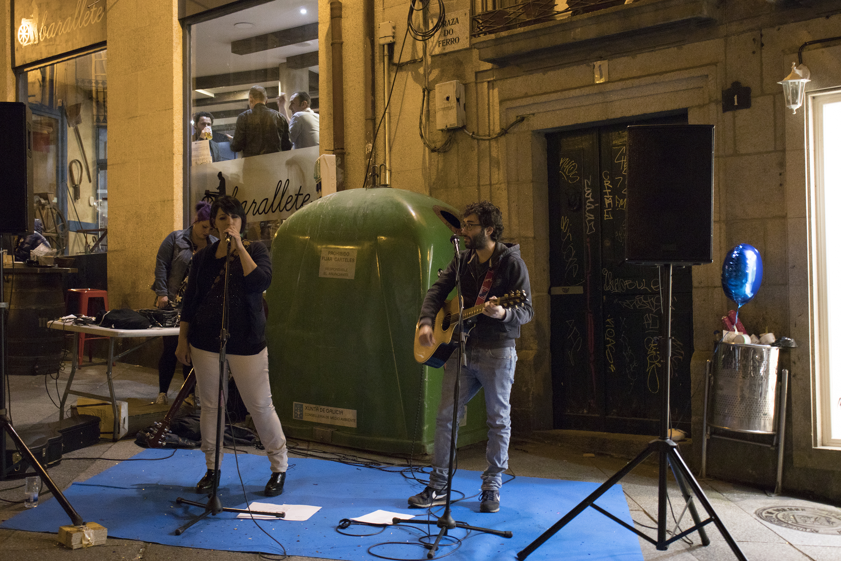 El Burdel de María Magdalena Shopping Night