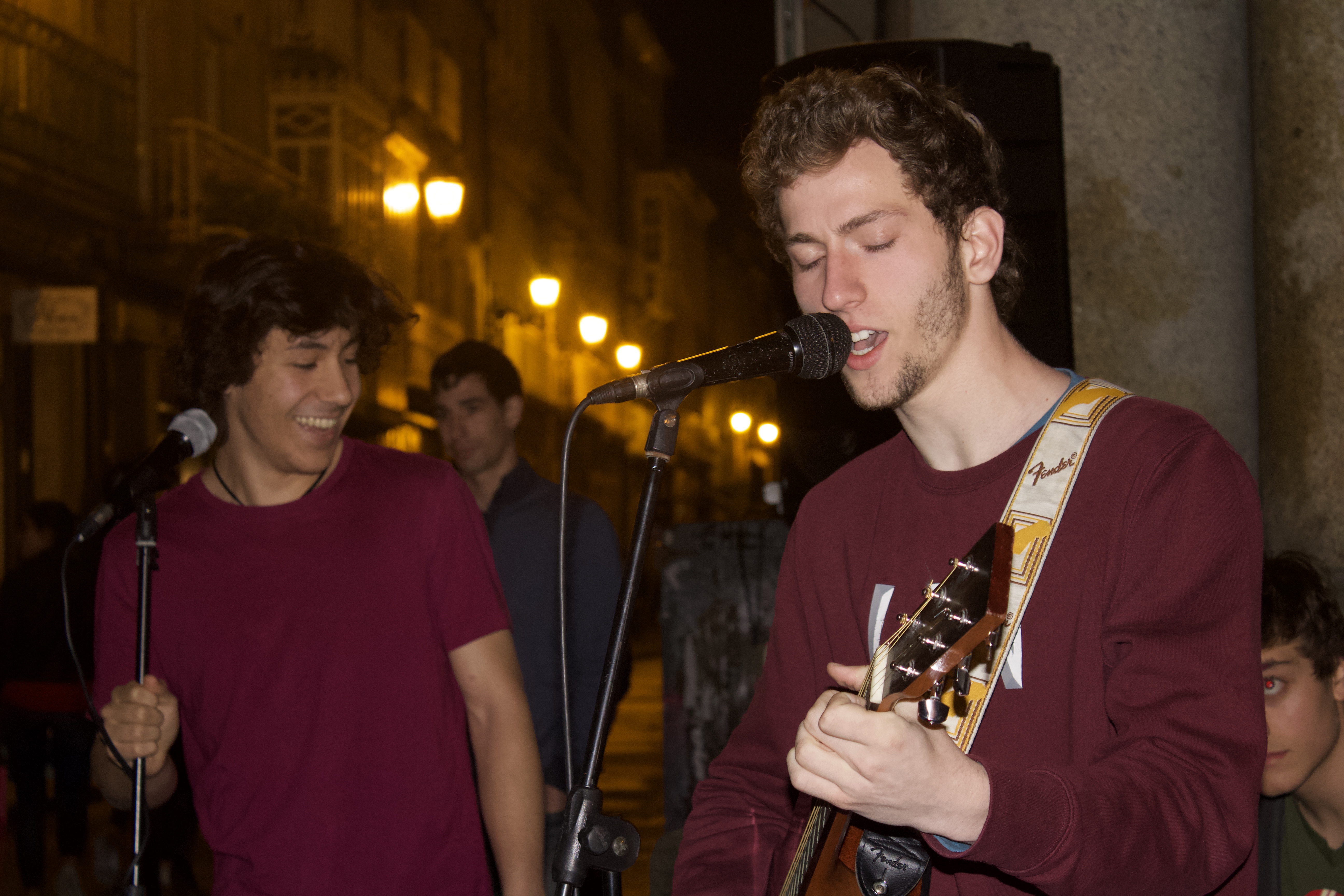 Winter Tide, grupo musical ourensano Shopping Night