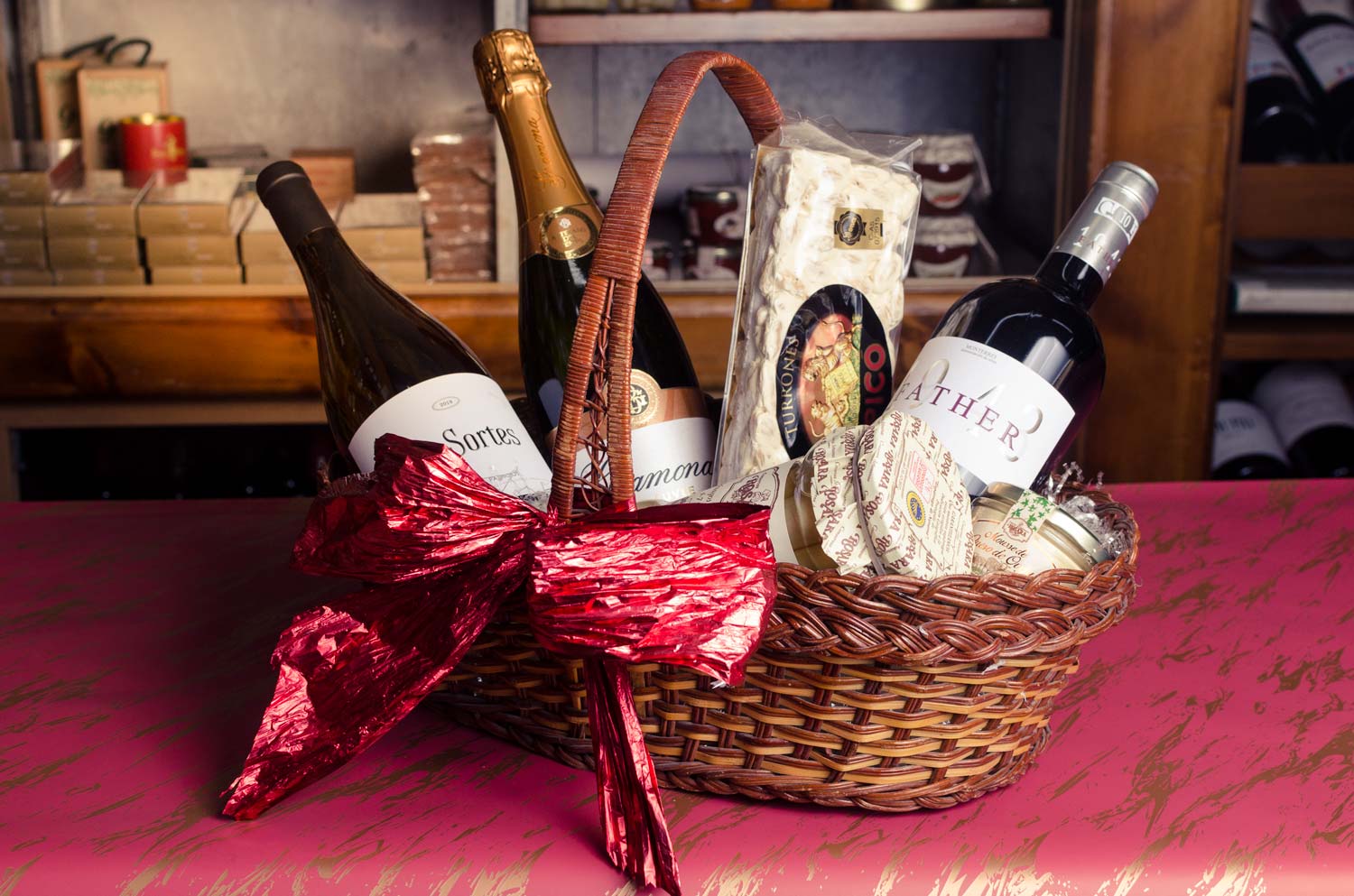 idea-regalo-de-navidad-cesta-gourmet-Santorum