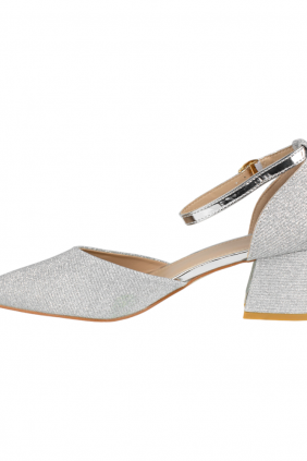Zapato de fiesta en color plata con punta fina tacon ancho y pulsera Moda De España H0086