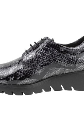 Zapato Piel Charol  Cuña y Cordón Doctor Cutillas 89546