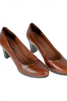 Zapato Salon Negro en Piel Piso Grueso Desiree FOUR8 Talla 42