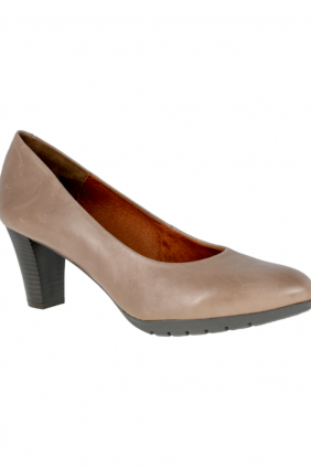 Zapato Salon Negro en Piel Piso Grueso Desiree FOUR8 Talla 42